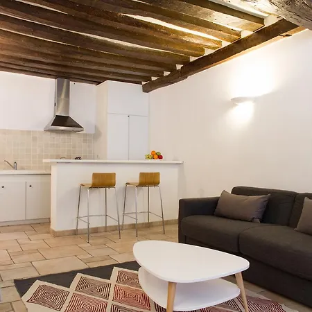 Private Studio - Louvre - Saint Honore Apartment *